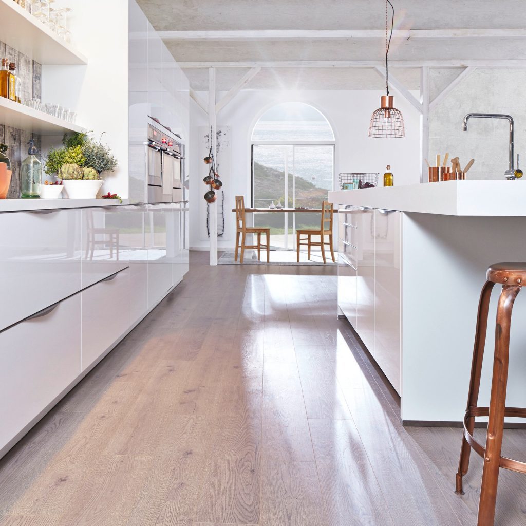 Kitchen Companies in Cornwall | Bespoke Kitchens Designed by Experts - Bauformat White High Gloss Kitchen 1 | Torben Schmid Kitchens, Truro