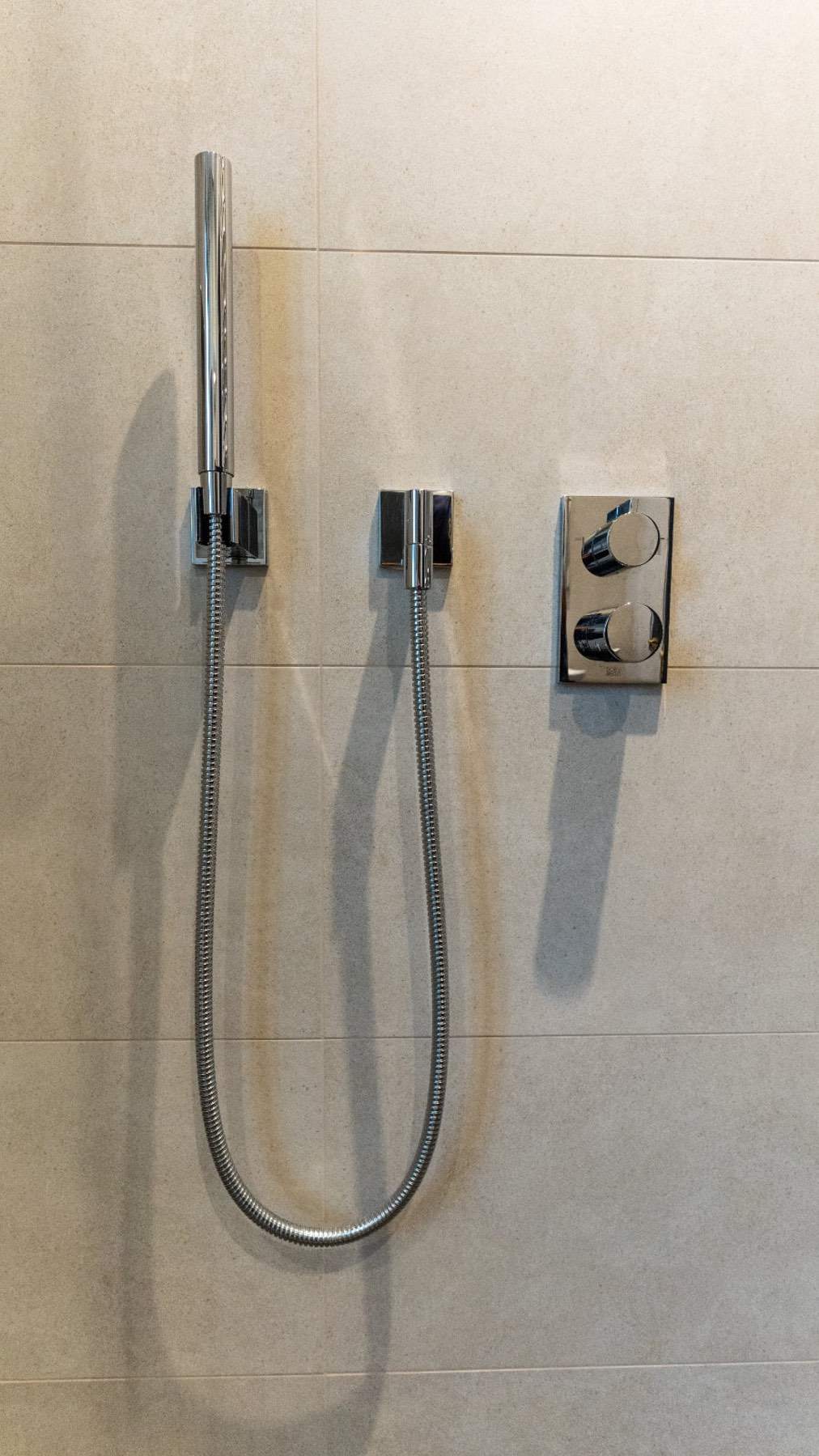 Dobree Estate Bathroom 02811 | Such Designs, London