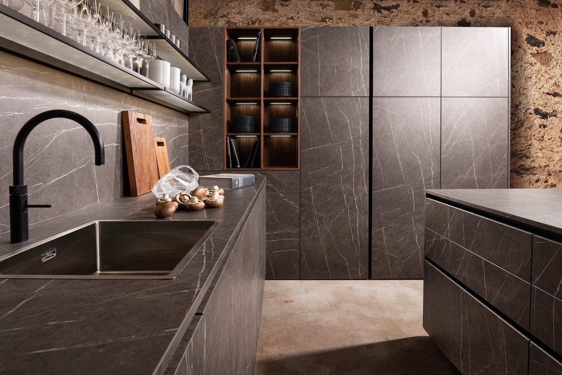 Ceramic & Stone Kitchens