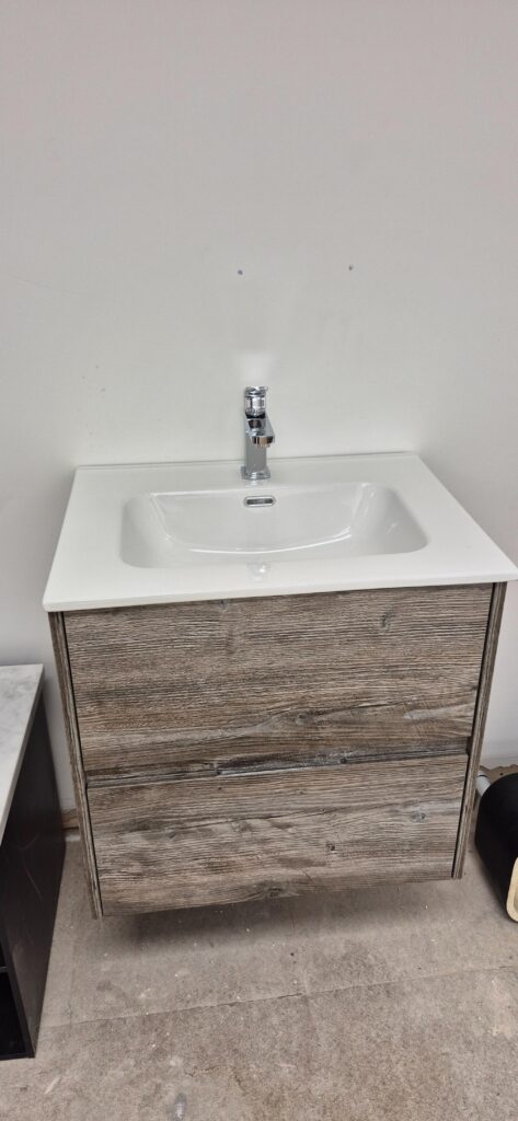 1000014196 | Cambridgeshire Bathrooms