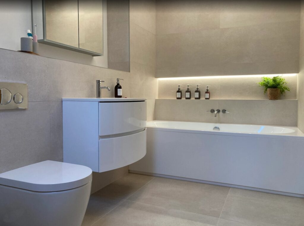 B Ball 4 | Cambridgeshire Bathrooms