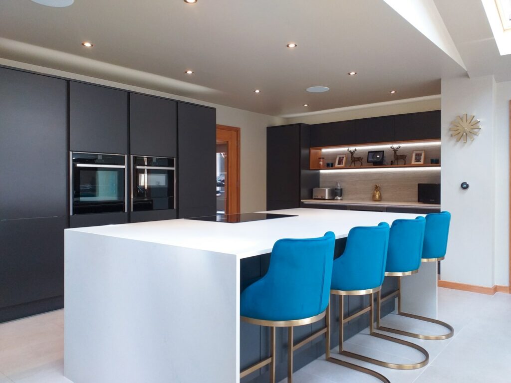 Ultra Crisp Modern Kitchen In Graphite 1 | Colourhill, Chesterfield