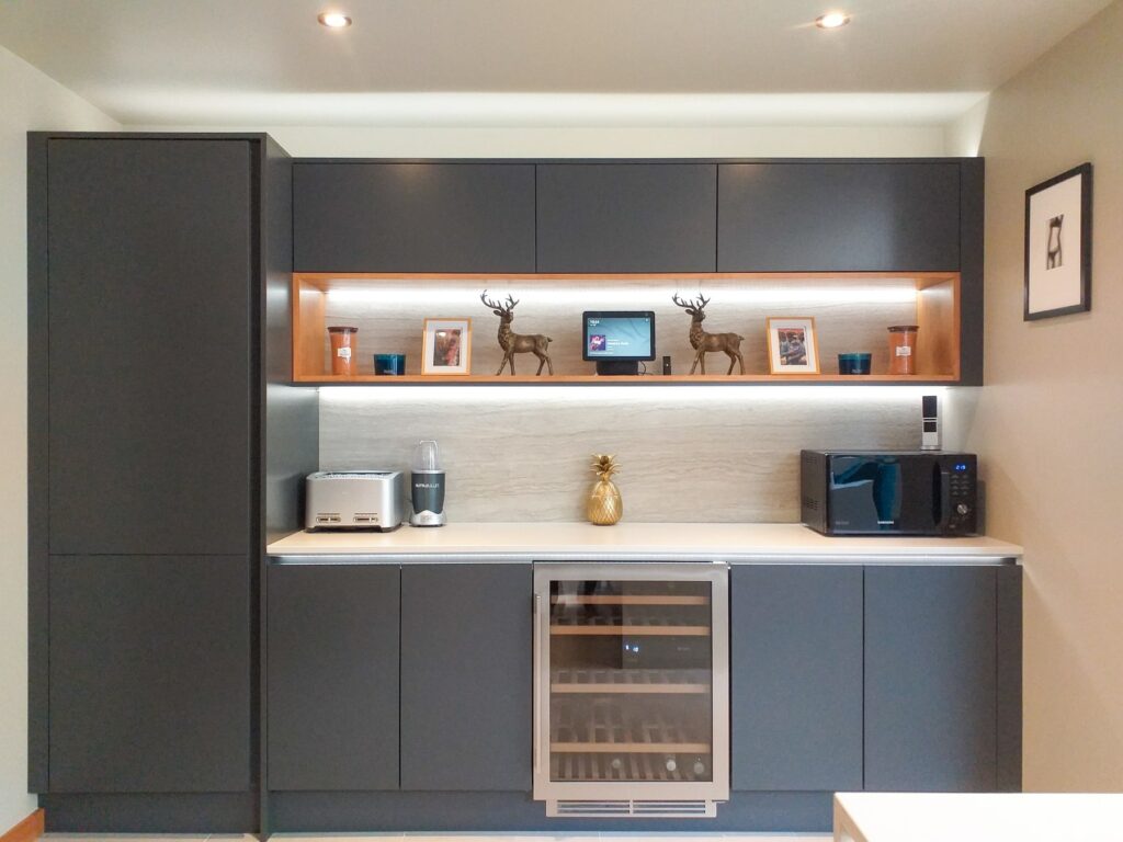 Ultra Crisp Modern Kitchen In Graphite 6 1 | Colourhill, Chesterfield