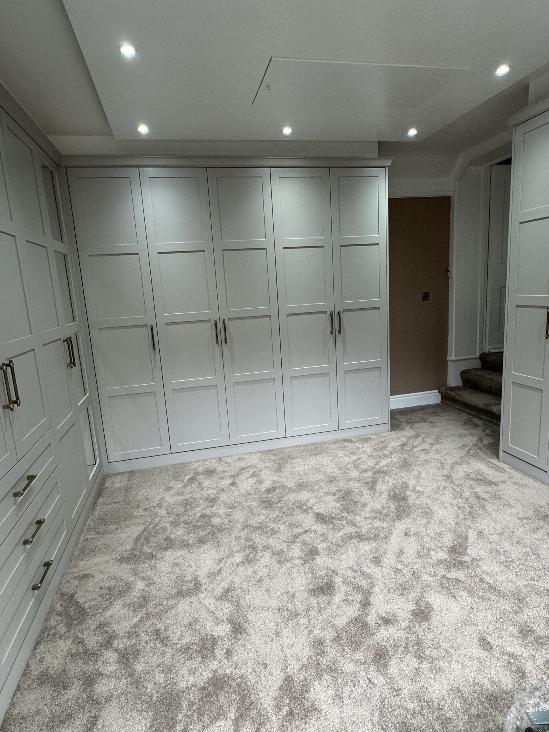 spacious 2 scaled | Rowe Fitted Interiors