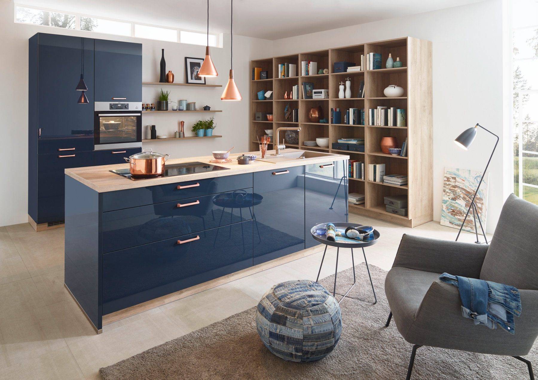 Bauformat Navy High Gloss Compact Kitchen | Rowe Fitted Interiors, Hoylake