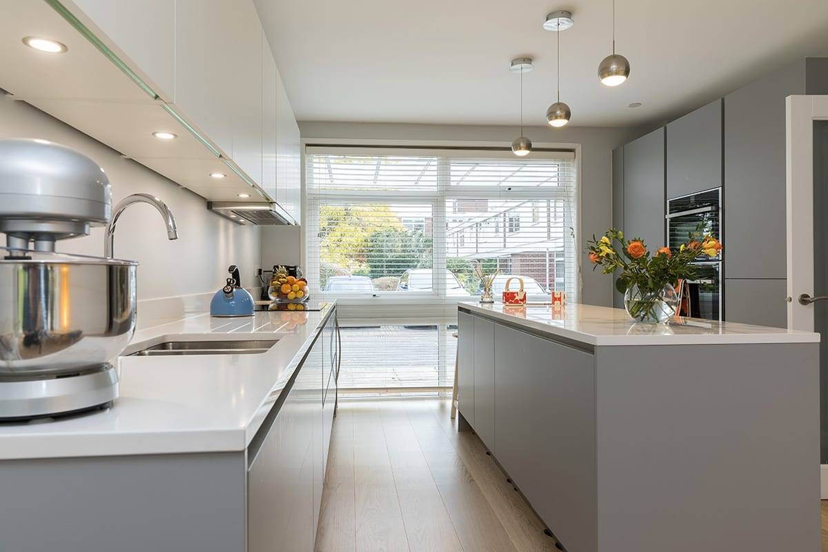 Under Cabinet Spot Lights With Pendant Lights | Jaystone Kitchens, Oldham