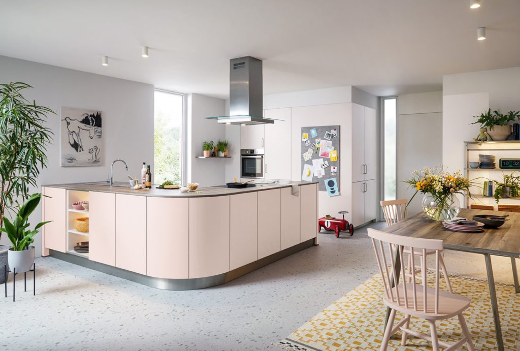 Schuller Modern Curved Kitchen | Lux Interior, Macclesfield