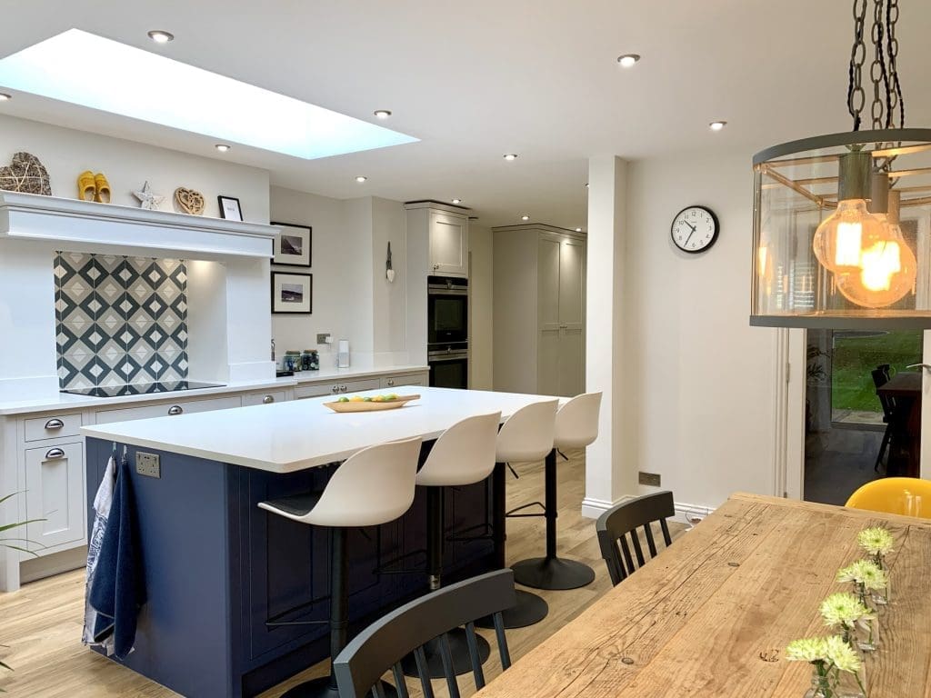 Ud2379 A Beautiful Hand Built Shaker Kitchen Berkshire 2 1 | Utopia Kitchens, Crowthorne