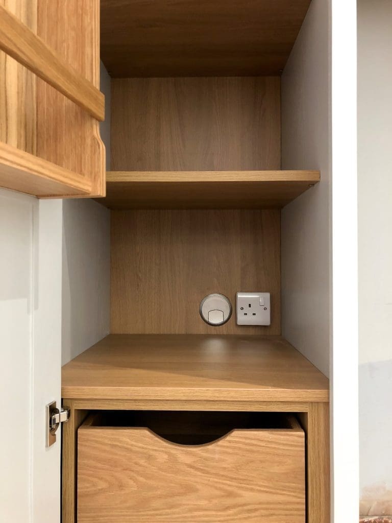 White Grey Shaker Wood Kitchen Oxfordshire 985 | Utopia Kitchens, Crowthorne