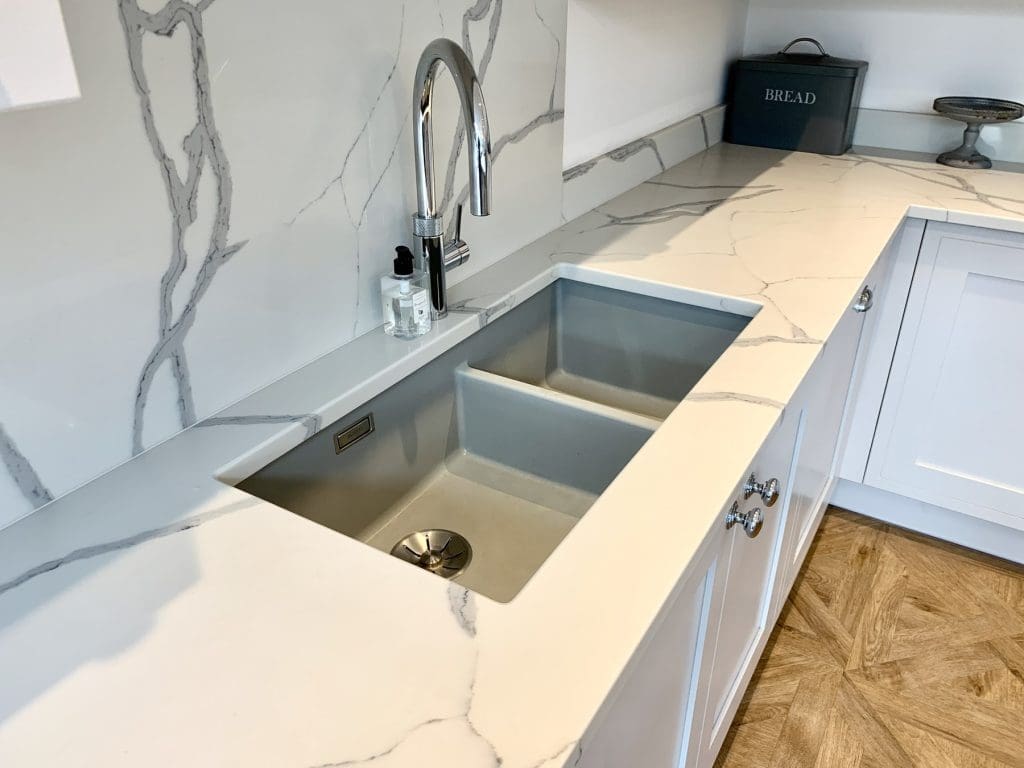UD2384 Cornforth White In Frame Shaker Kitchen Binfield Berkshire UK 33 | Utopia Kitchens | Crowthorne