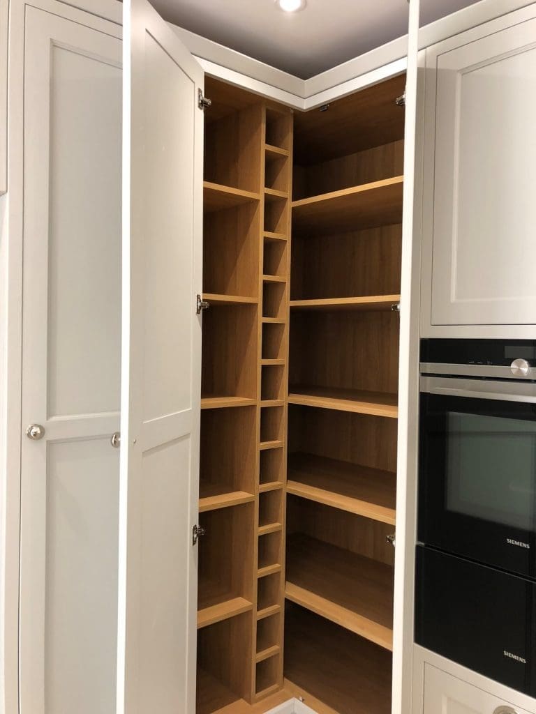 White Grey Shaker Wood Kitchen Oxfordshire 988 | Utopia Kitchens | Crowthorne