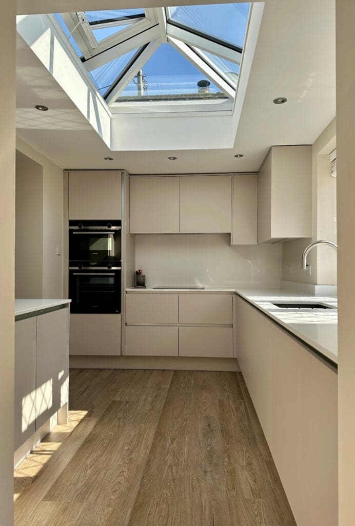 Ud3471 Image 1 | Utopia Kitchens, Crowthorne