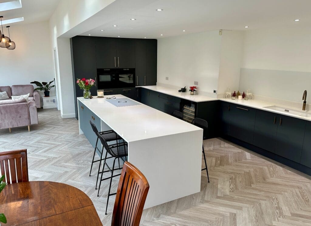 ud3258 image 2 | Utopia Kitchens | Crowthorne