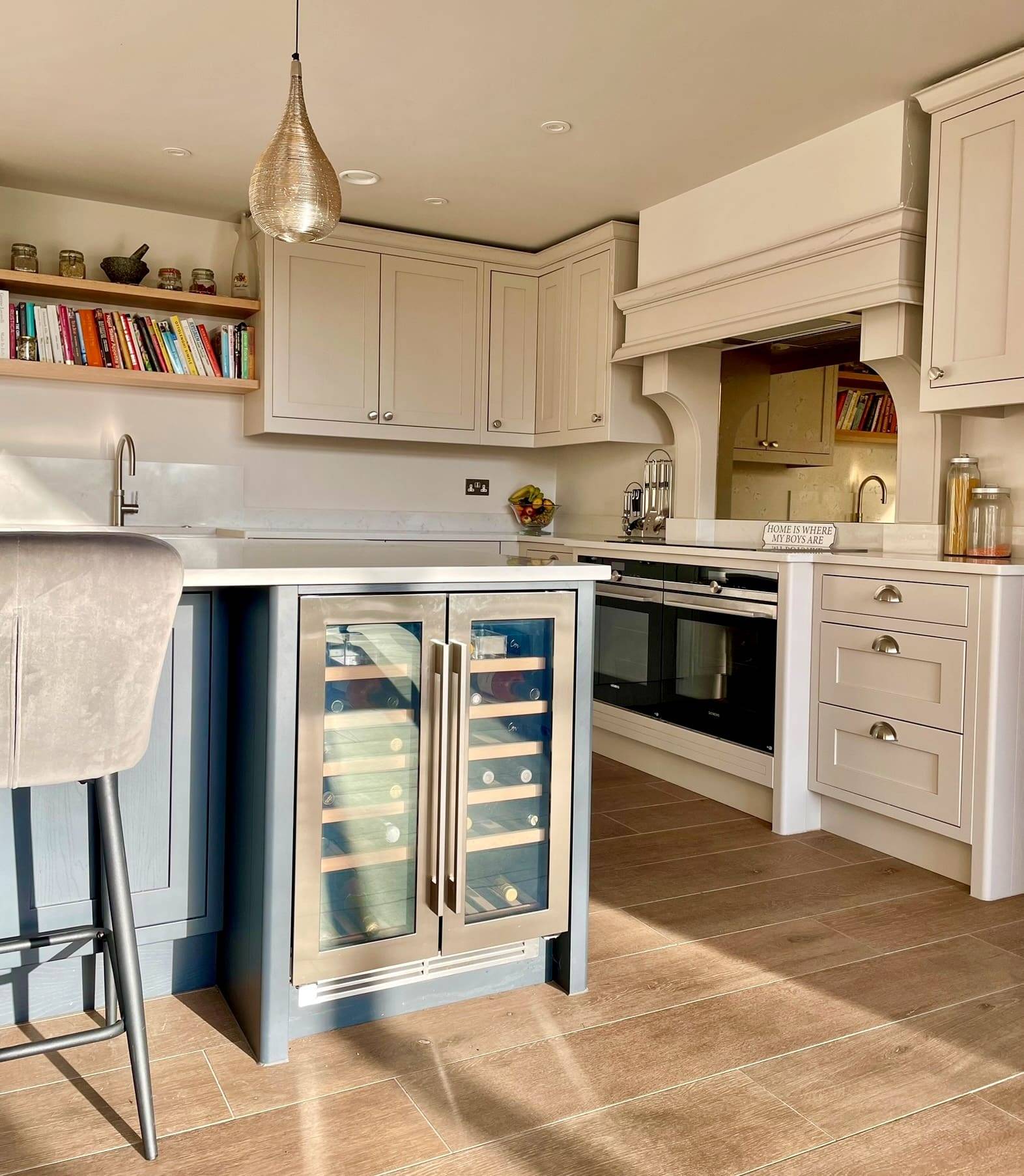 Ud2673 Worthington Fb 13 | Utopia Kitchens, Crowthorne