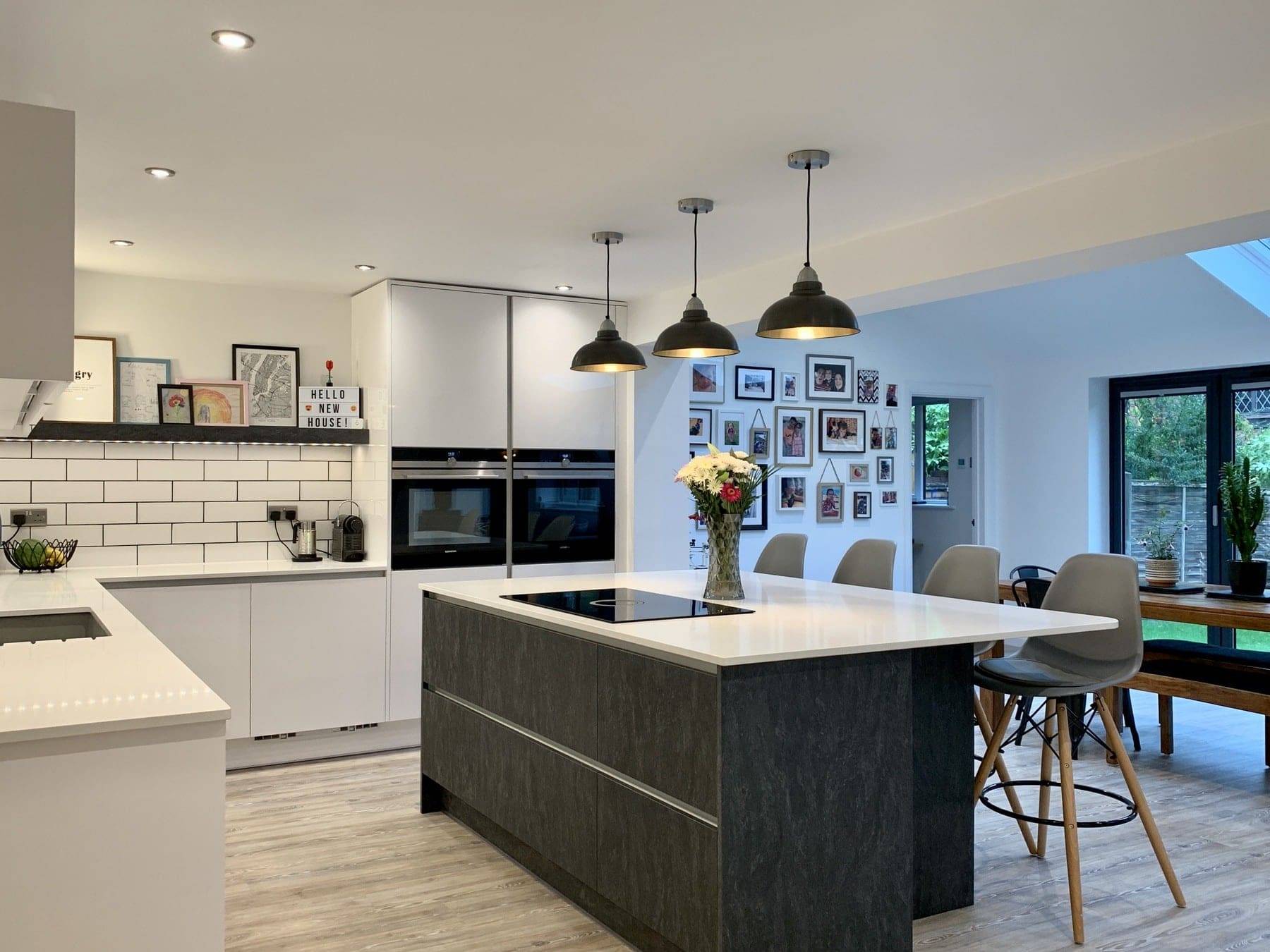 Ud2360 Gloss White Charcoal Texture True Handleless Kitchen 15 | Utopia Kitchens, Crowthorne