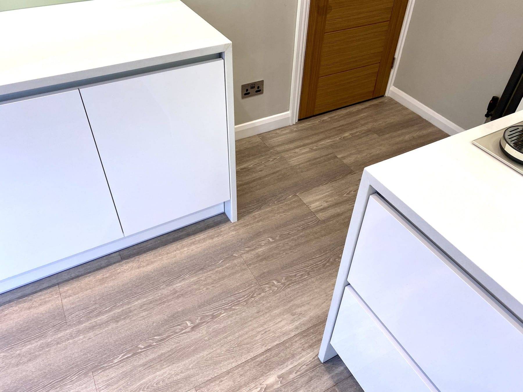 Ud2673 Worthington Fb 4 | Utopia Kitchens, Crowthorne