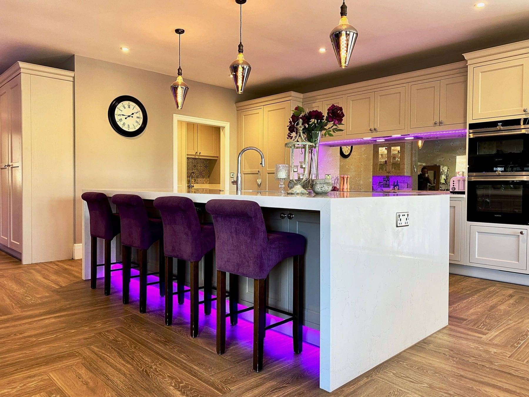 Ud2673 Worthington Fb 11 | Utopia Kitchens, Crowthorne