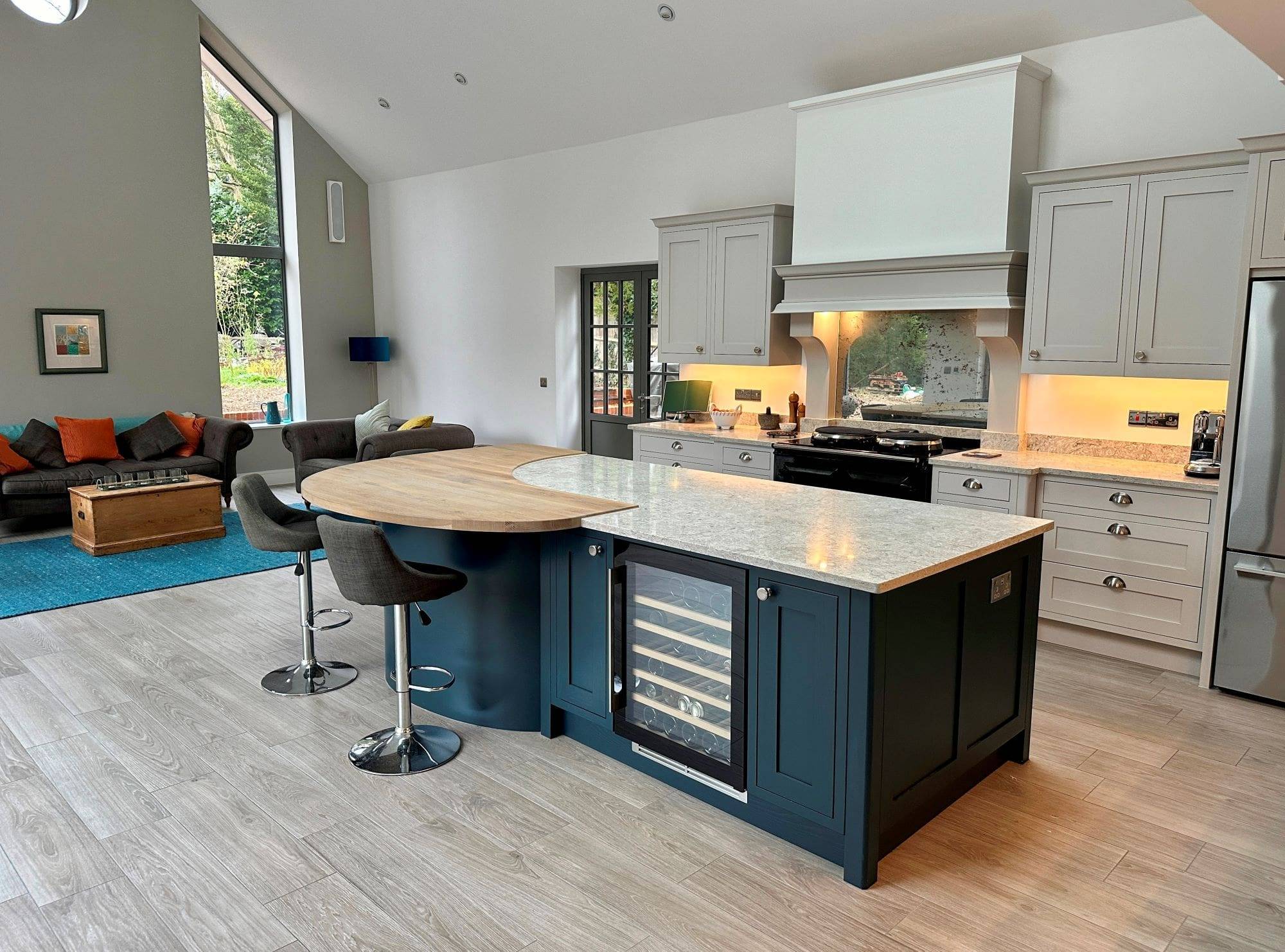 Ud2673 Worthington Fb 13 | Utopia Kitchens, Crowthorne
