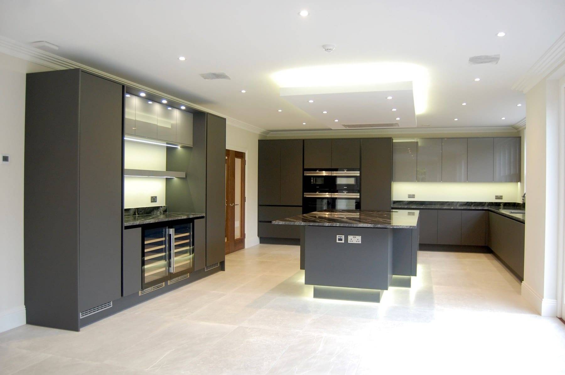 Howells Fb 9 1 | Utopia Kitchens, Crowthorne