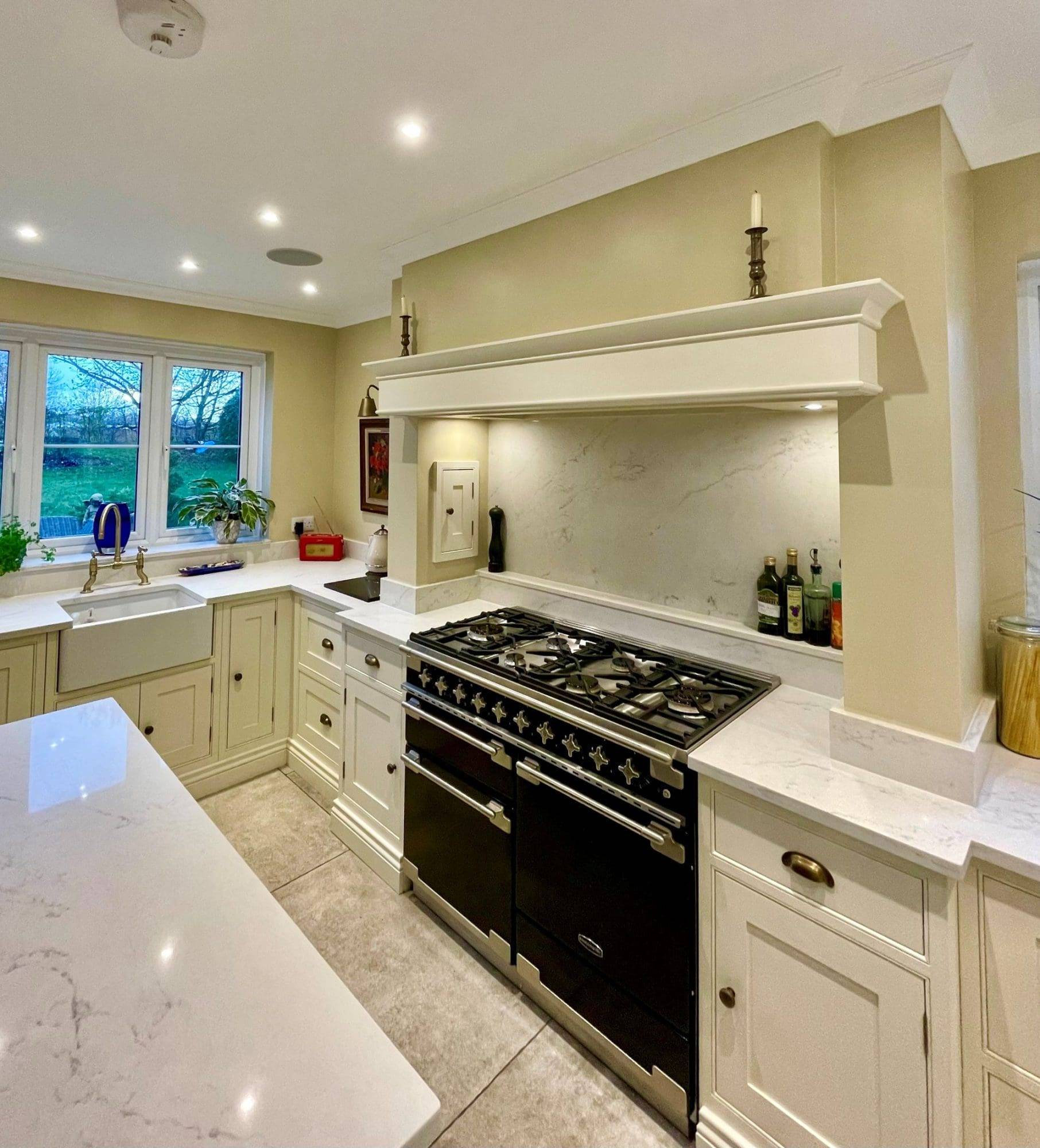 Ud2673 Worthington Fb 12 | Utopia Kitchens, Crowthorne