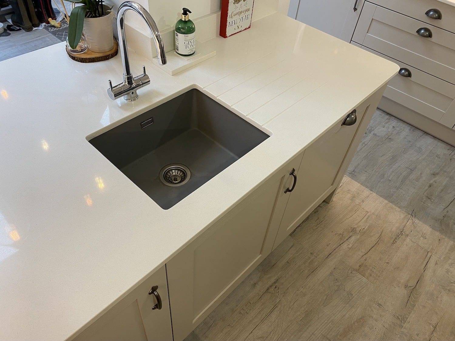 Ud2673 Worthington Fb 5 | Utopia Kitchens, Crowthorne