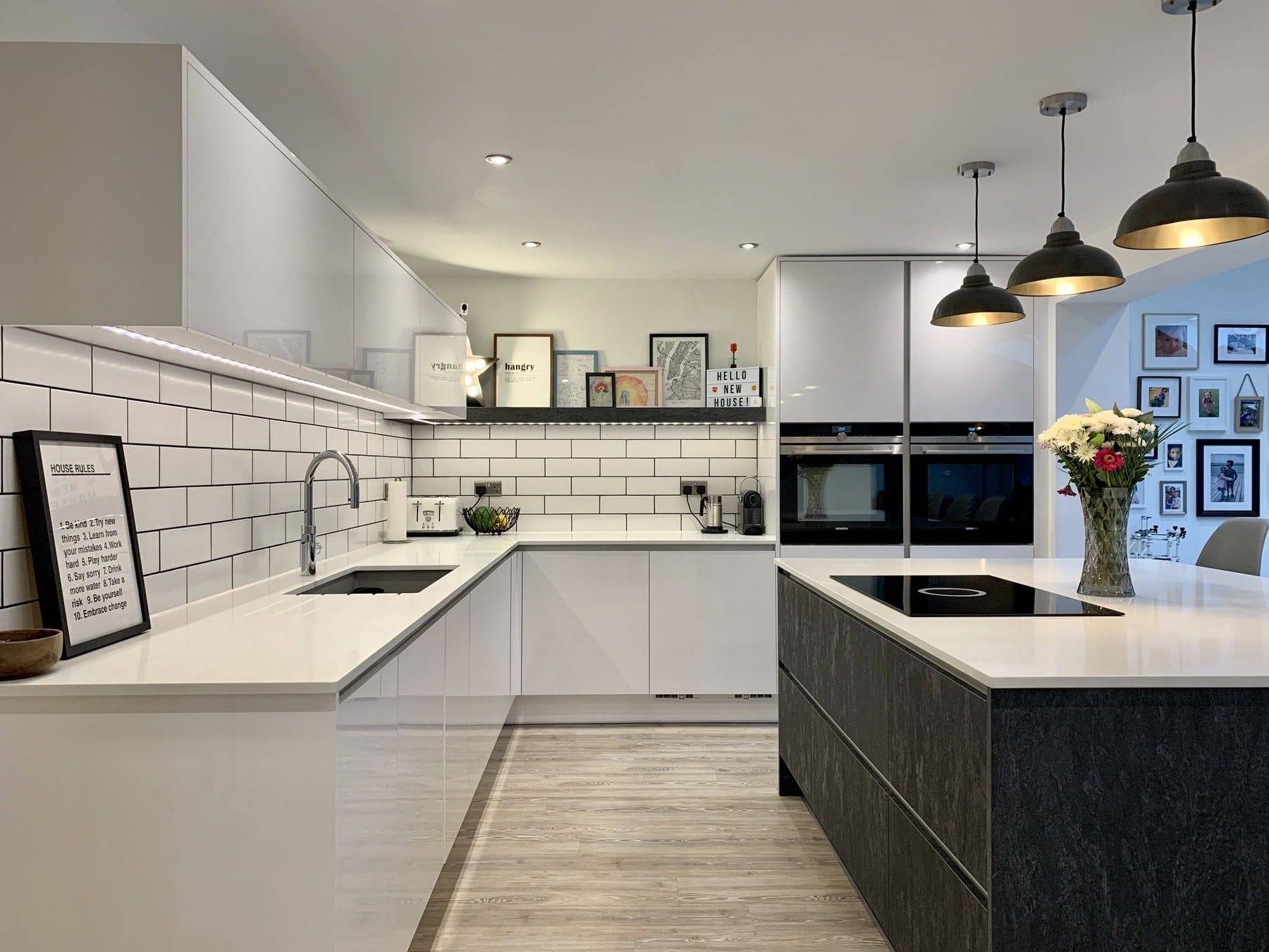 Ud2360 Gloss White Charcoal Texture True Handleless Kitchen 13 | Utopia Kitchens, Crowthorne