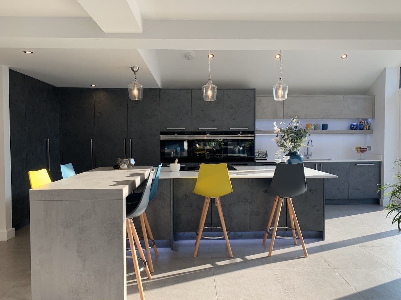 UD2470 Martin Raw 19 | Utopia Kitchens | Crowthorne