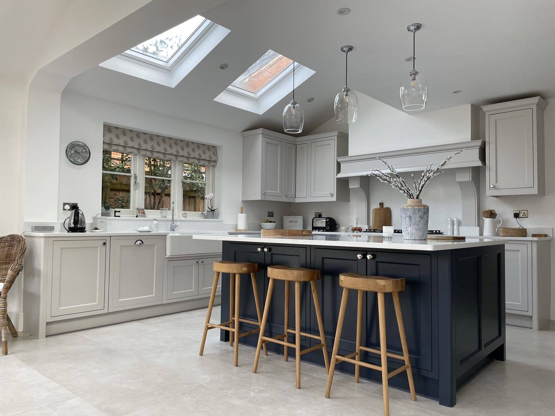 Ud2673 Worthington Fb 13 | Utopia Kitchens, Crowthorne
