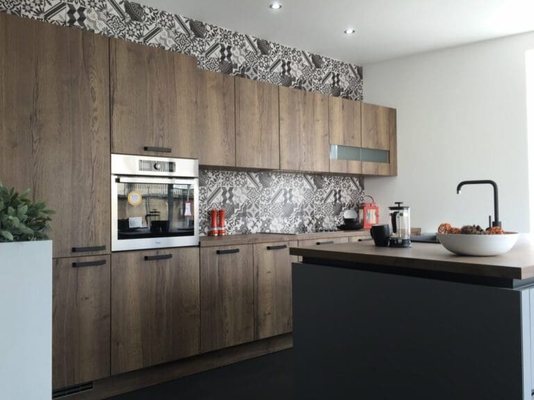 Matt Grey + Wood Kitchen