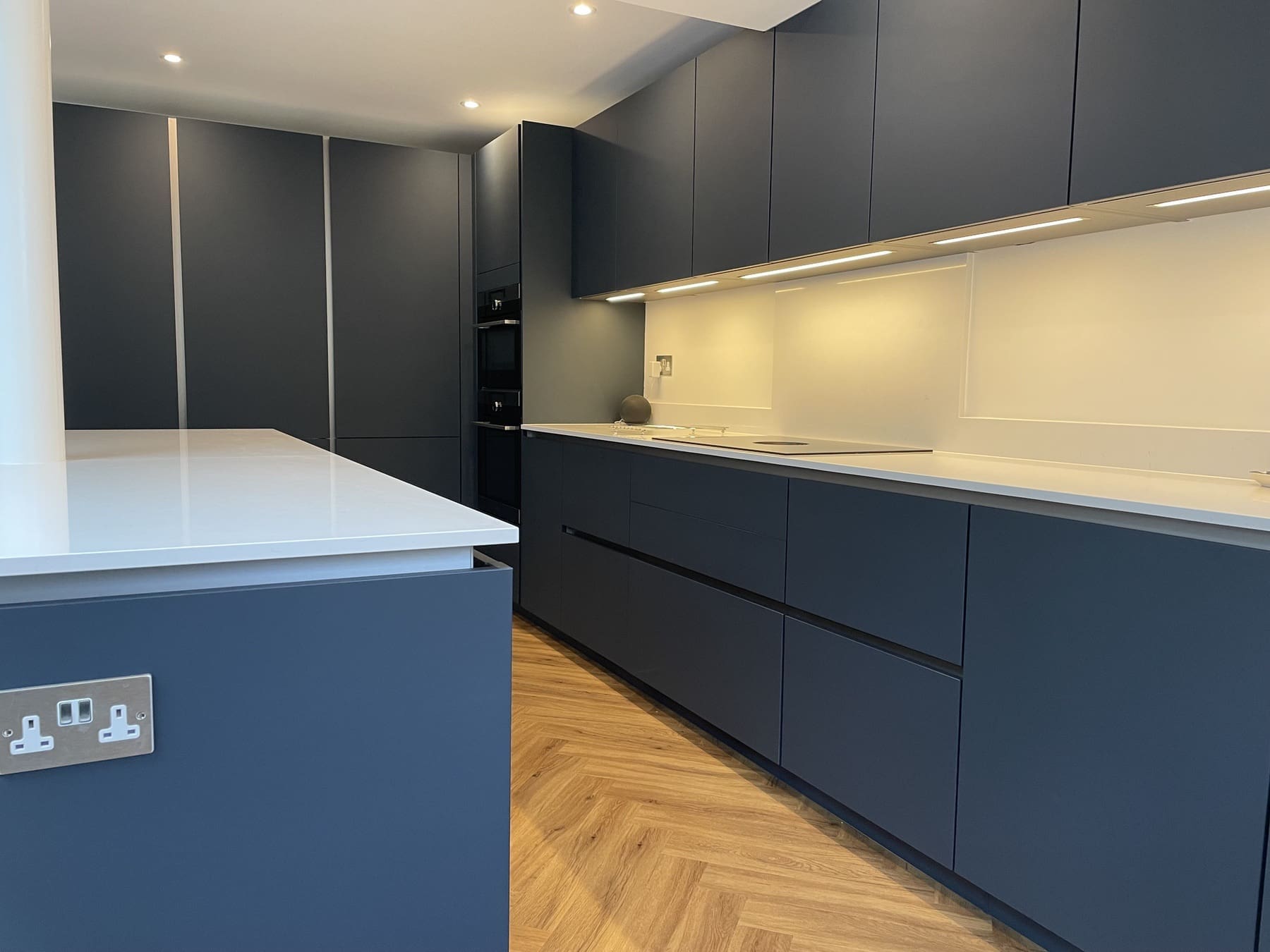 Img 1529 | Howard Kitchens, Berkhamsted