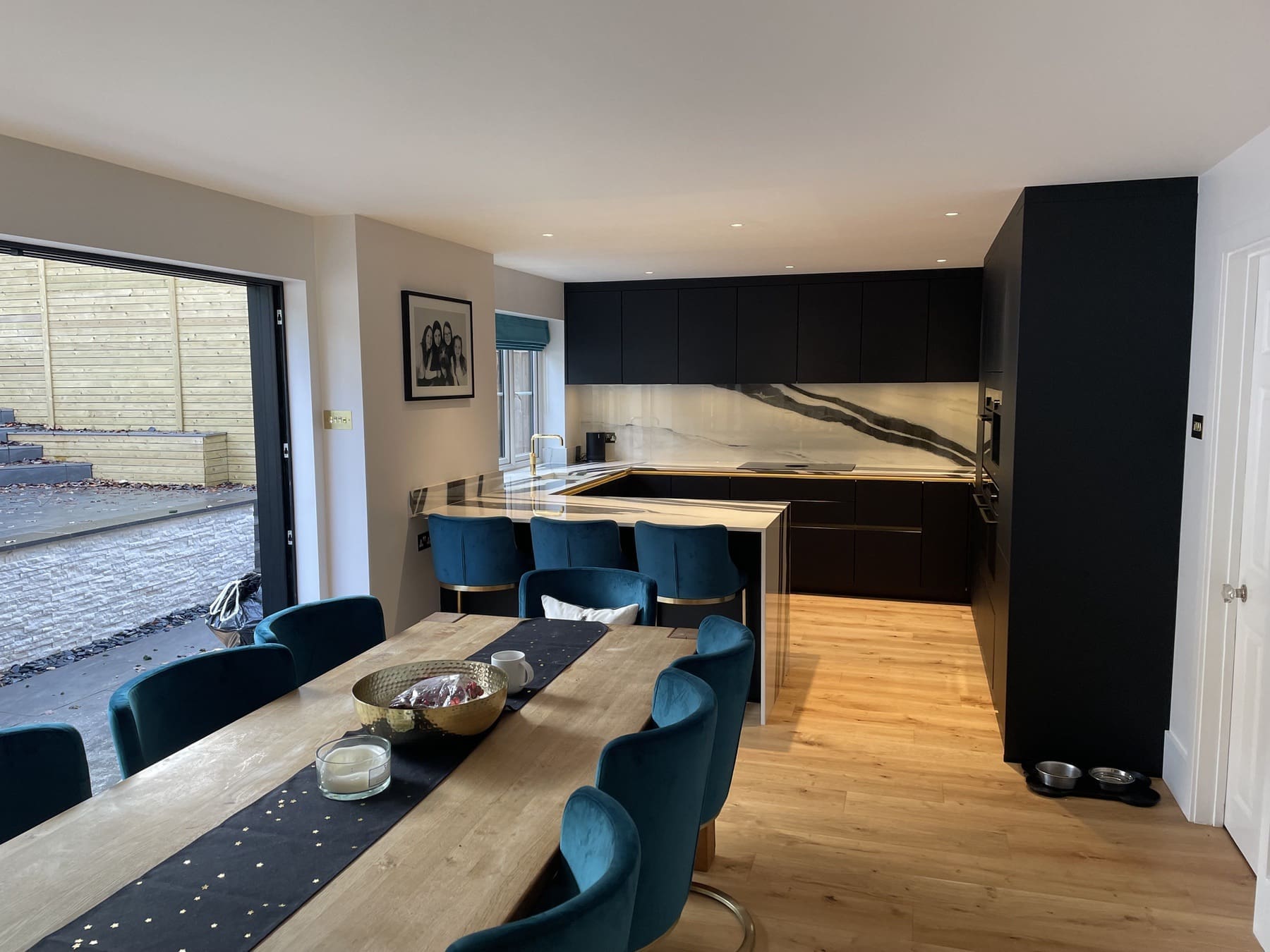 Img 3263 | Howard Kitchens, Berkhamsted