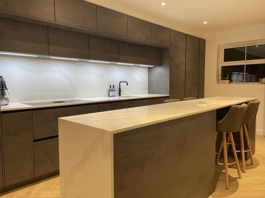 Img 3299 | Howard Kitchens, Berkhamsted