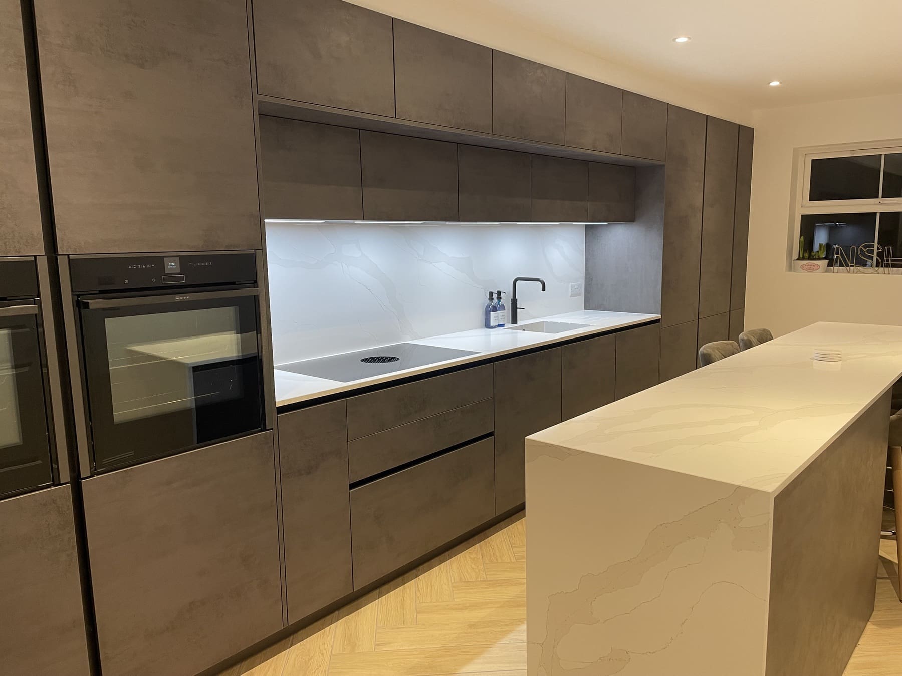 Img 3304 | Howard Kitchens, Berkhamsted