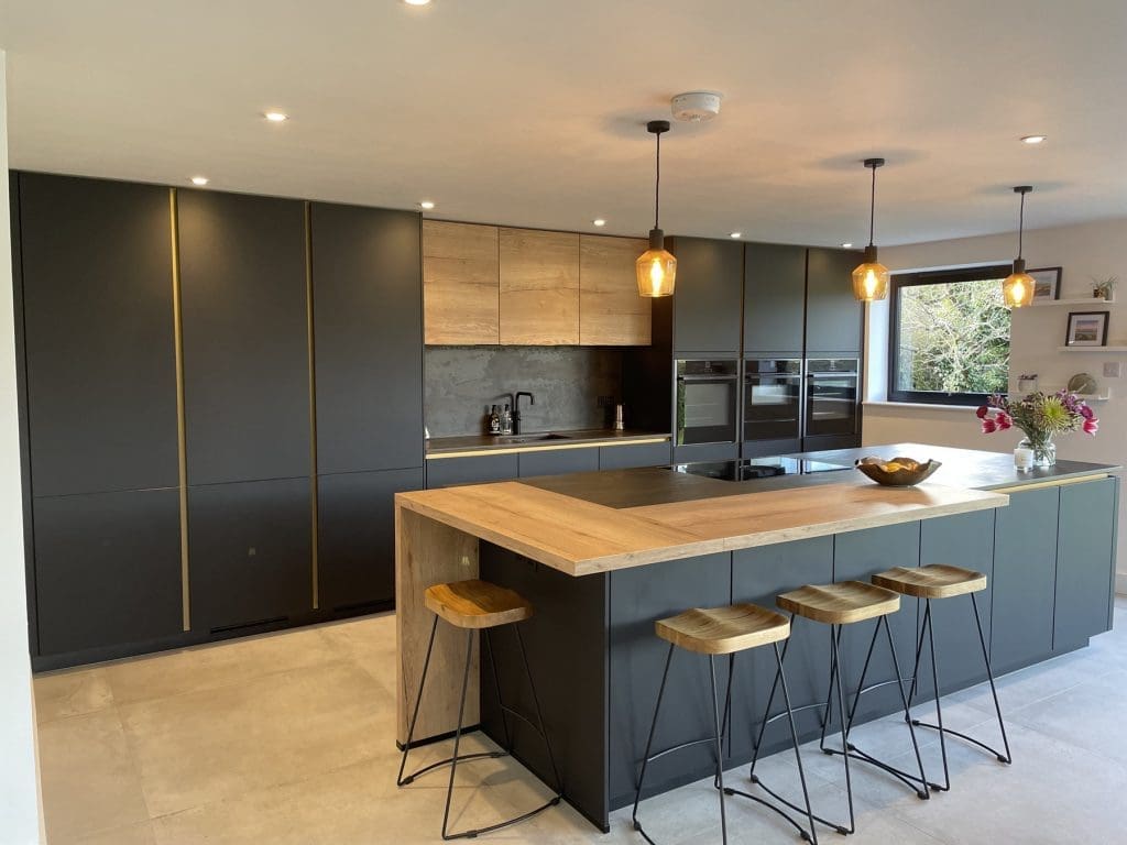 Img 4116 | Howard Kitchens, Berkhamsted
