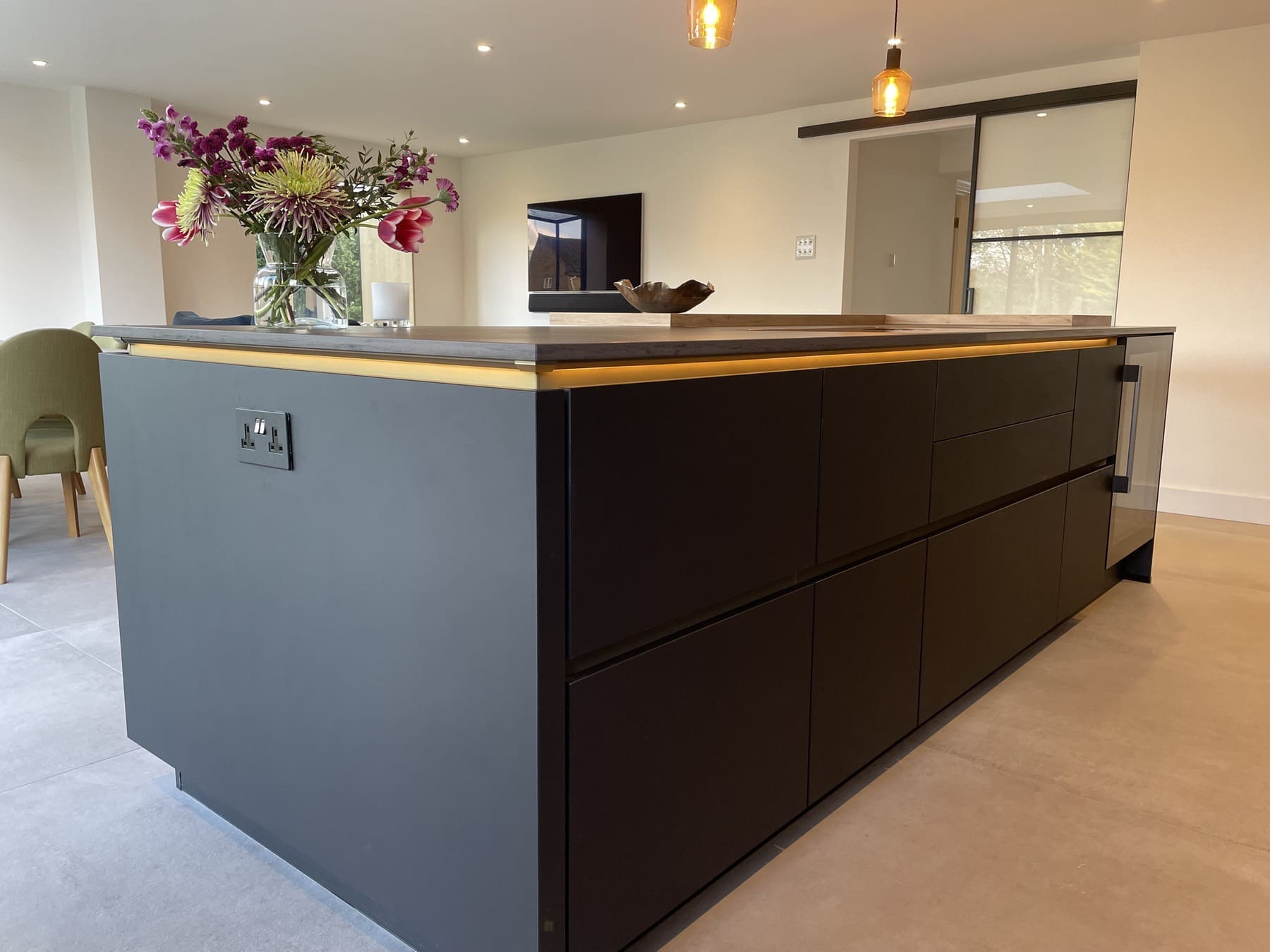 Img 4124 | Howard Kitchens, Berkhamsted