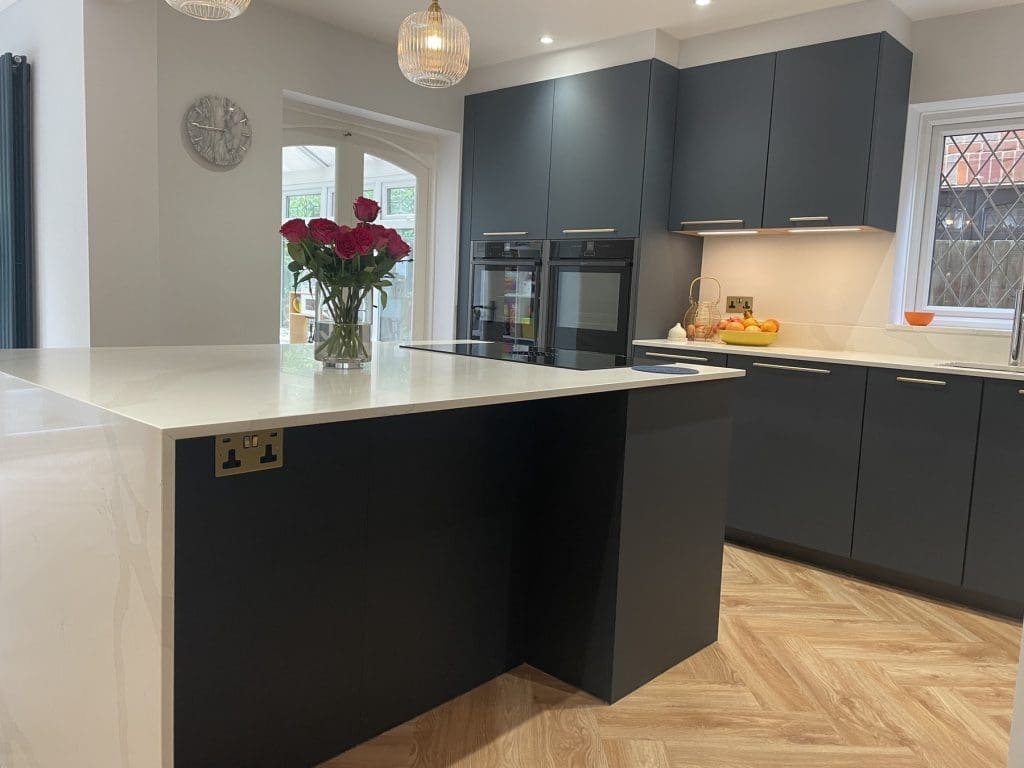 Img 5399 | Howard Kitchens, Berkhamsted