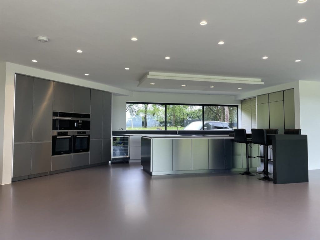 Img 8646 | Howard Kitchens, Berkhamsted