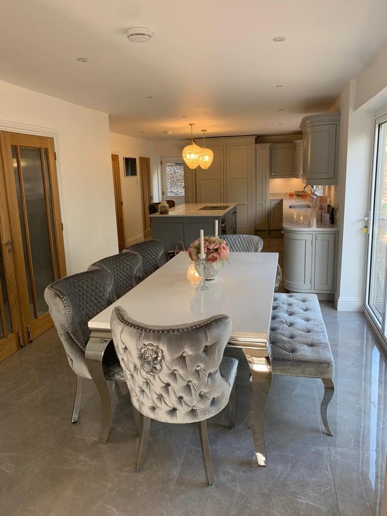 0A4D29D1 A17C 427E Aa20 Dc2Abadc375A | Howard Kitchens, Berkhamsted