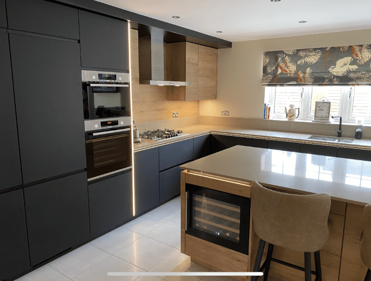 Img 0749 | Howard Kitchens, Berkhamsted