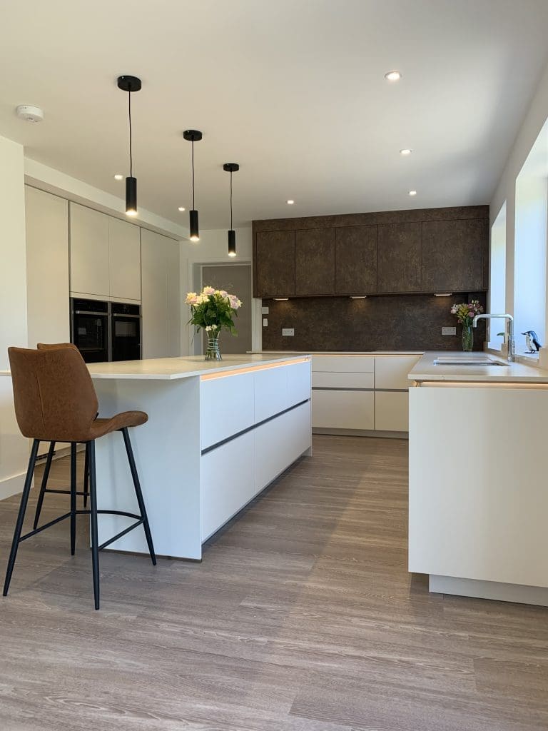 Img 3379 | Howard Kitchens, Berkhamsted