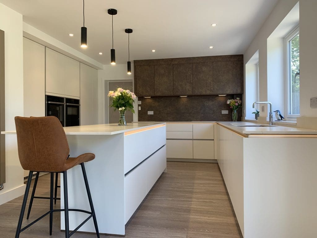 Img 3390 | Howard Kitchens, Berkhamsted