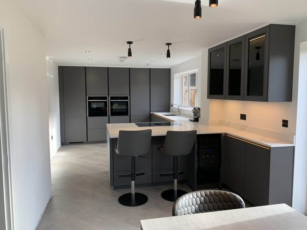 Img 4009 | Howard Kitchens, Berkhamsted