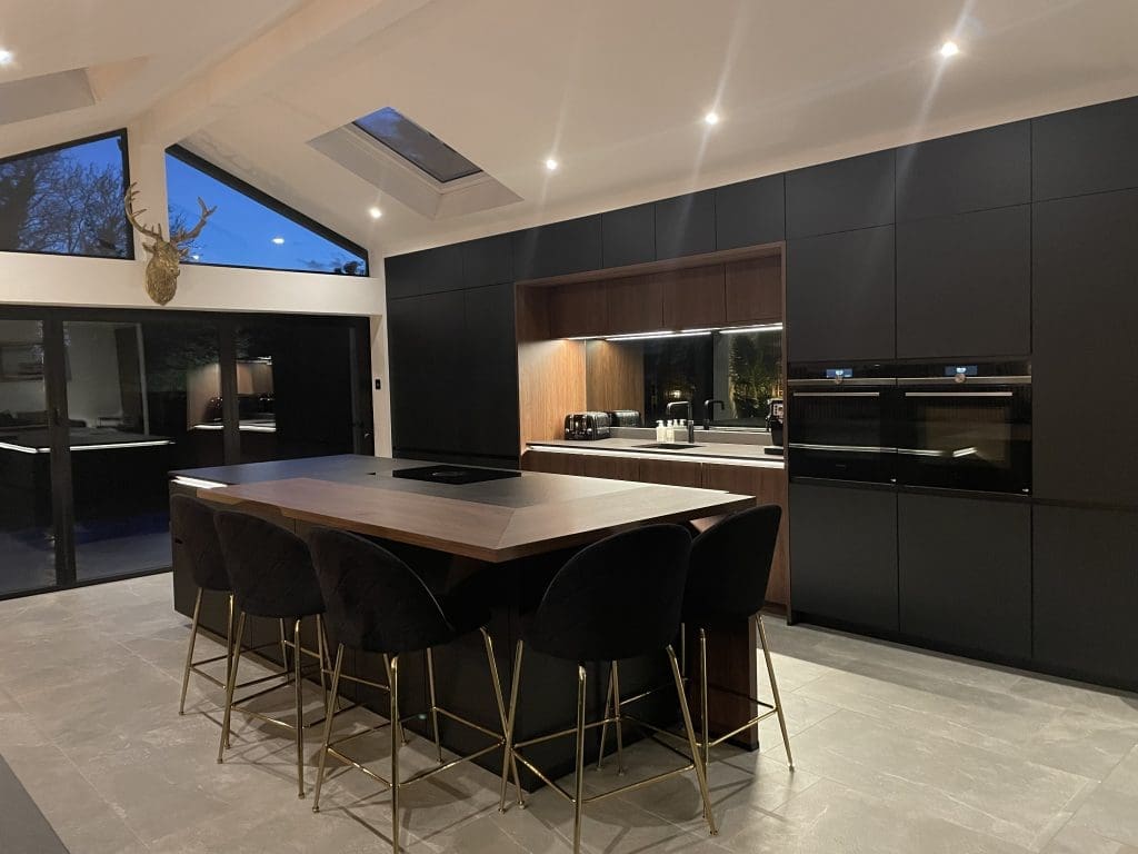 Img 7588 | Howard Kitchens, Berkhamsted