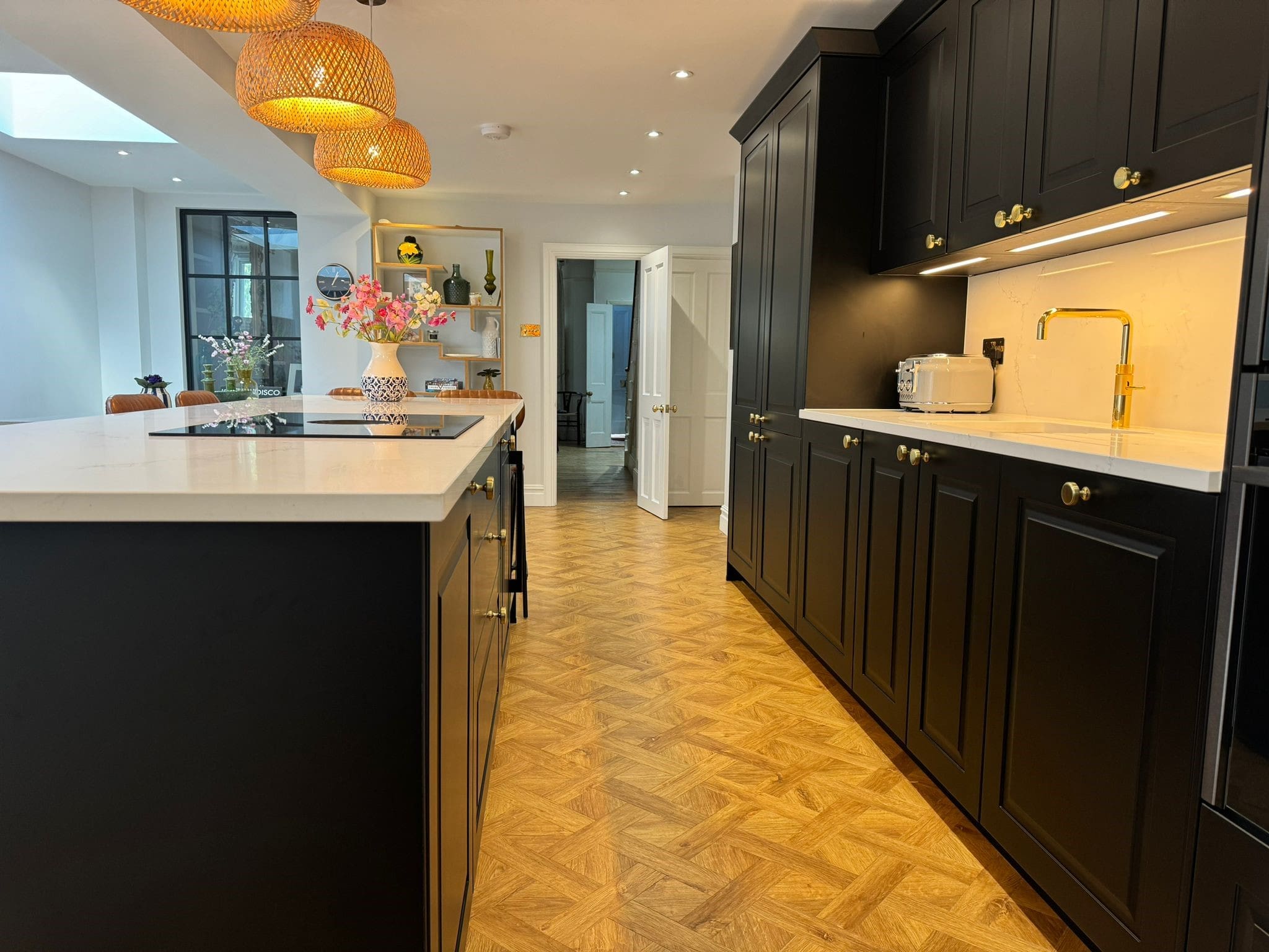 5 2 | Howard Kitchens & Interiors | Berkhamsted