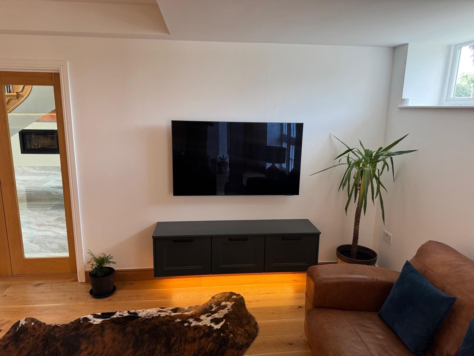 9 1 | Howard Kitchens & Interiors | Berkhamsted