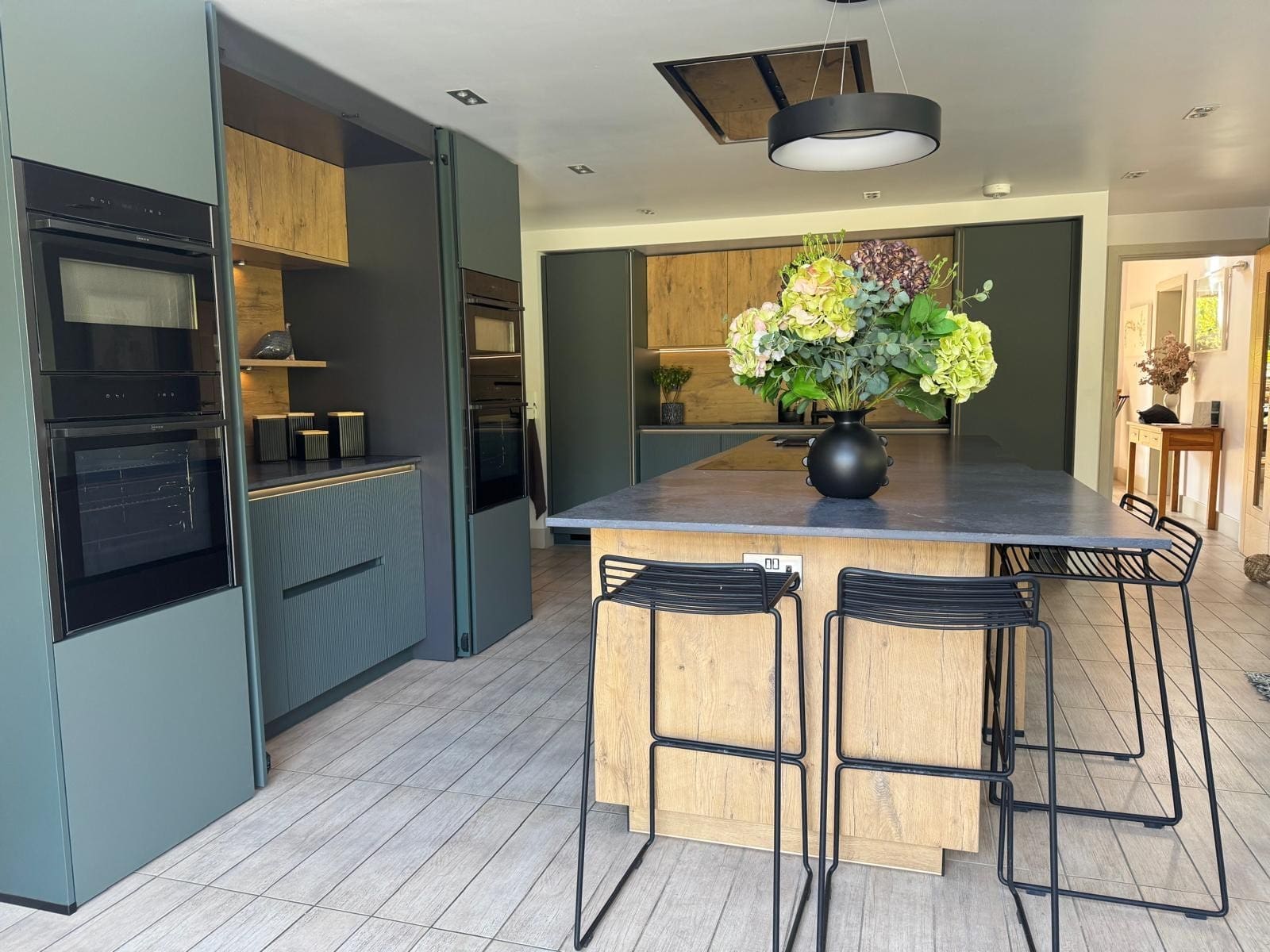 Wiggington 2 | Howard Kitchens & Interiors | Berkhamsted