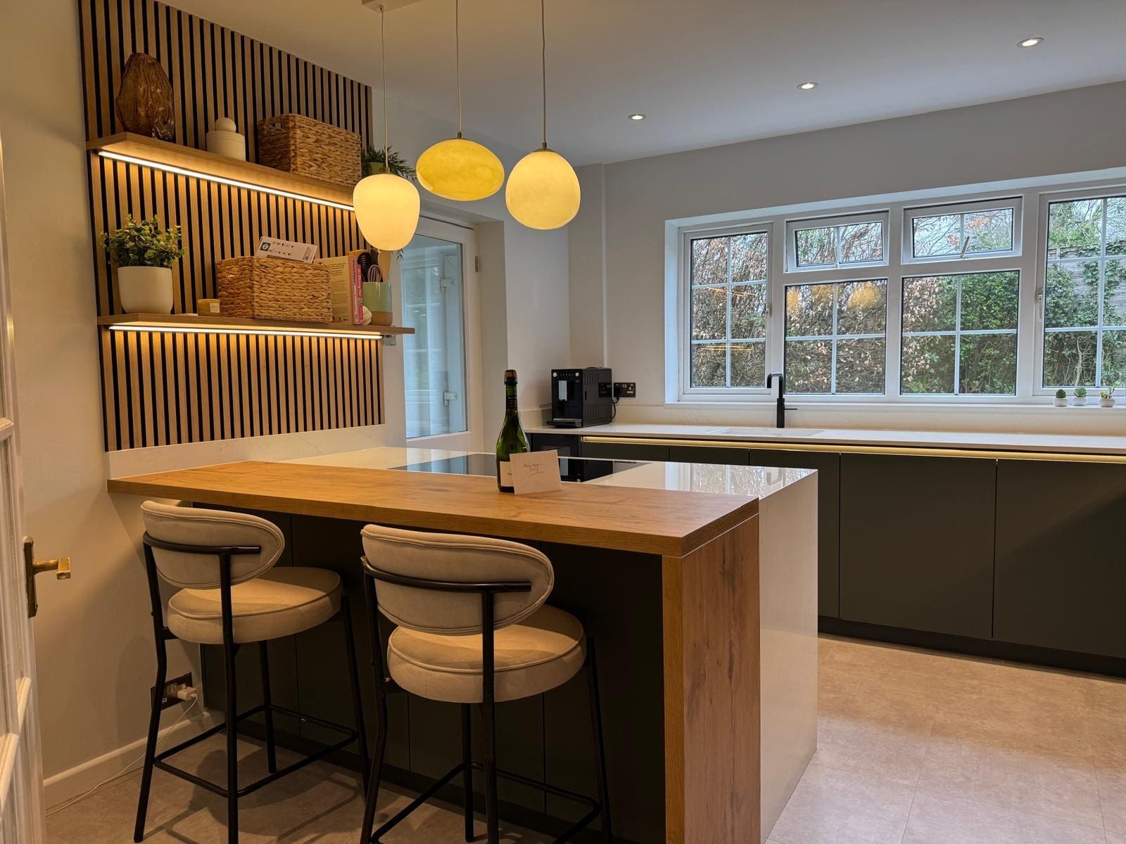 1 1 | Howard Kitchens & Interiors | Berkhamsted