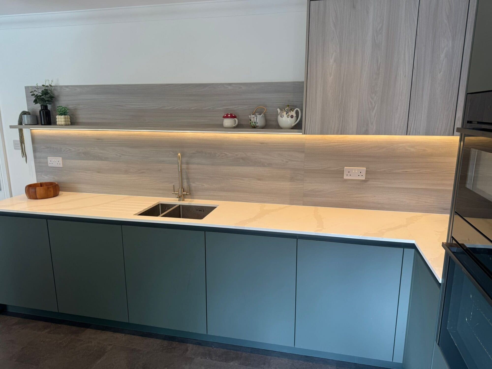 10 scaled | Howard Kitchens & Interiors | Berkhamsted