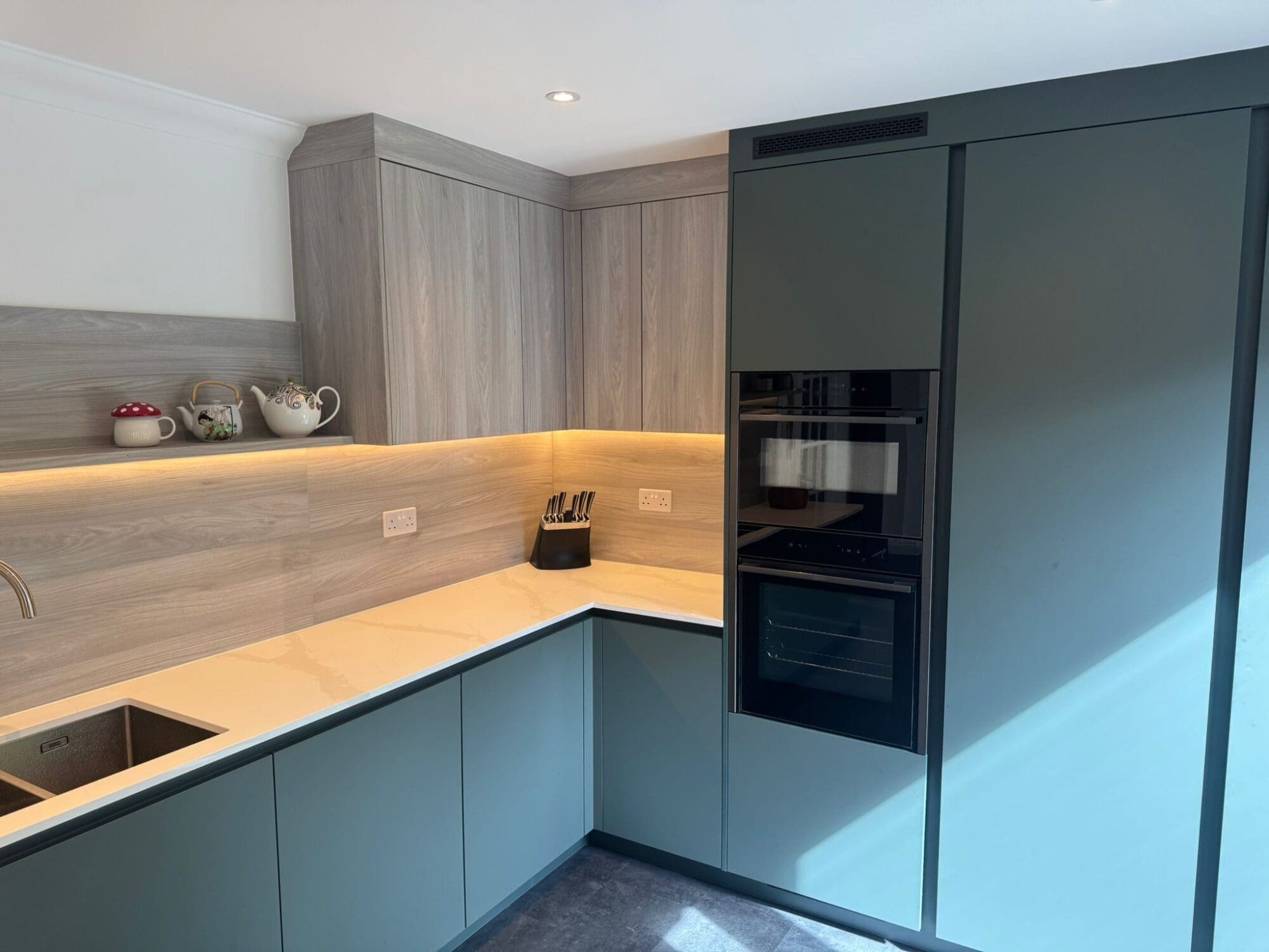 12 scaled | Howard Kitchens & Interiors | Berkhamsted
