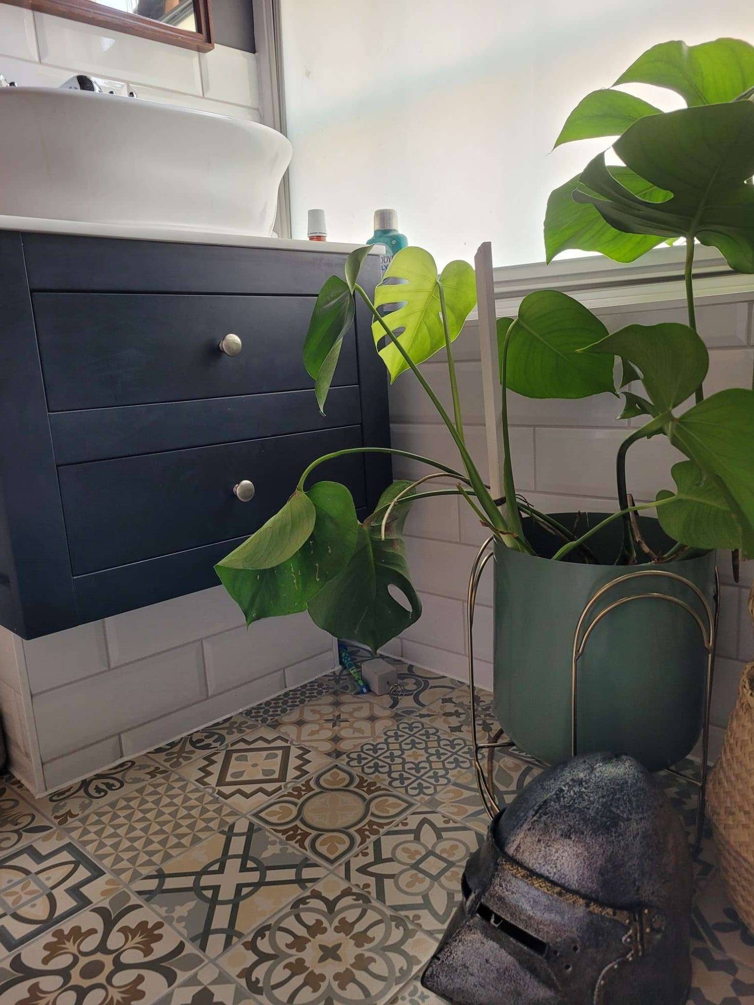 Mill Hill Bathroom 22 | Lead Wolf, Peterborough